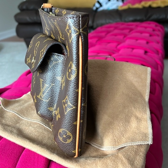 Louis Vuitton Partition Wristlet-Pristine/Vintage - Picture 8 of 14